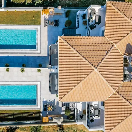 Βίλα Eagle's Nest - Adjoining Villas! *