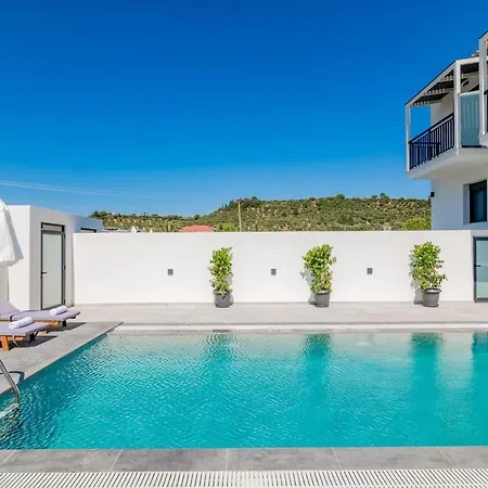 Eagle's Nest - Adjoining Villas! Βίλα *
