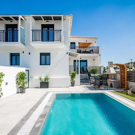 Eagle's Nest - Adjoining Villas! * Τσιλιβί